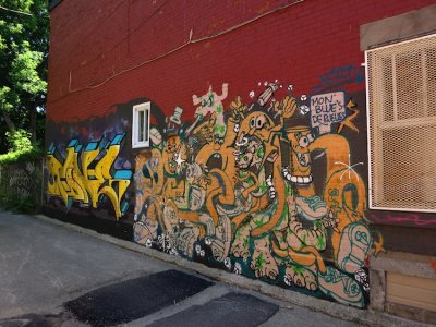graffiti702.JPG