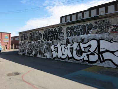 graffiti662.JPG