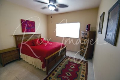 DSC_4890.jpg fix (Small).jpg
