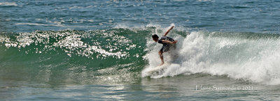 A magical morning at Killcare Beach this morning, sitting with friends and family enjoying good coffee and breakfast watching this bloke having a ball in the surf.