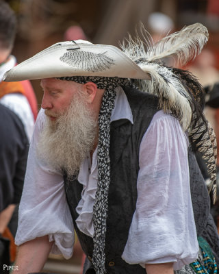 g12/28/1472428/3/172410191.jW3sLHNO.jpg