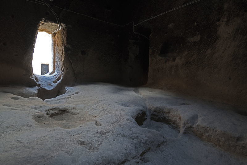 Gumusler Monastery Room first floor 1210.jpg