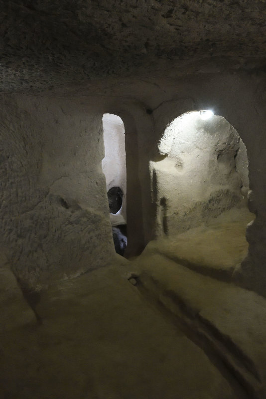 Gumusler Monastery Underground 1102.jpg