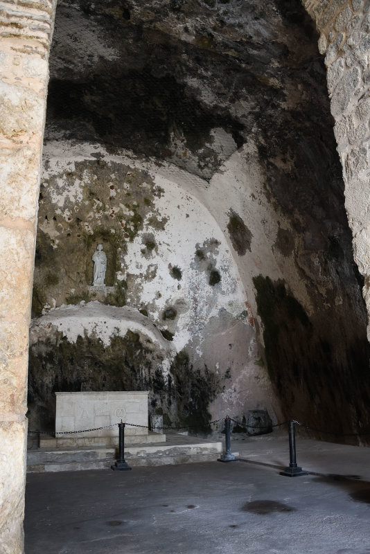 Antakya at St Peters church  sept 2019 5729.jpg