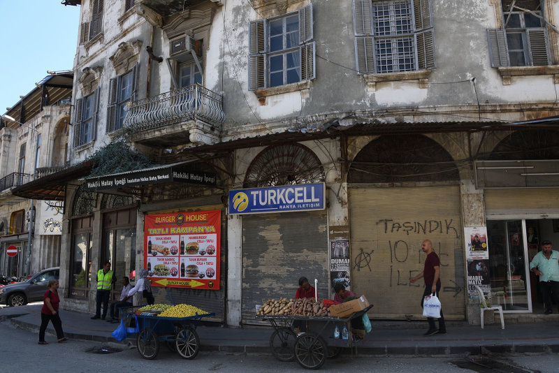 Antakya Hurriyet Caddesi corner Saray Cd sept 2019 6409.jpg
