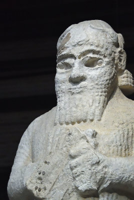 Adana Archaeological Museum Late Hittite Tarhunda on chariot 0713.jpg