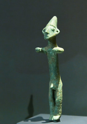 Adana Archaeological Museum Hittite Human figure 0198.jpg