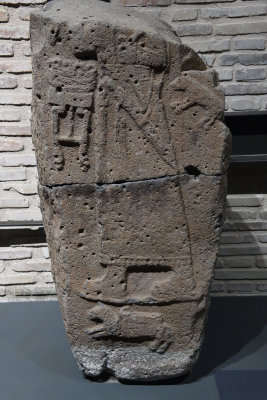 Adana Archaeological Museum Late Hittite Basalt Stele Söğütlü 0259.jpg