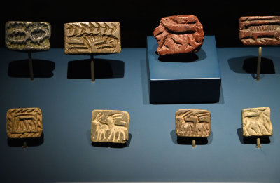 Adana Archaeological Museum Calcholithic Stamps 0190.jpg