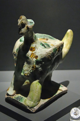 Adana Archaeological Museum Terracotta Figurine 12-13th AD 0817.jpg