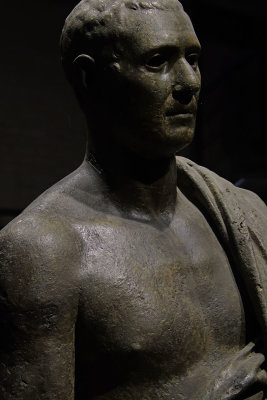 Adana Archaeological Museum Roman period 1st AD Male statue Bronze 0748.jpg