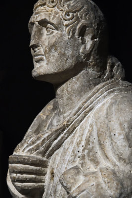 Adana Archaeological Museum Roman era Male bust 0747.jpg