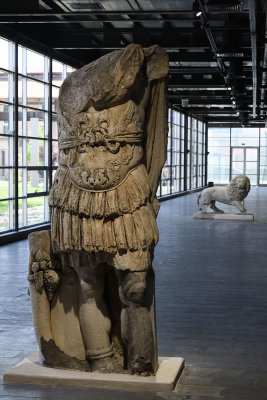 Adana Archaeological Museum View interior 0337.jpg