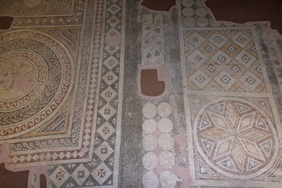 Adana Archaeological Museum Sogüzü Mosaic 0360.jpg