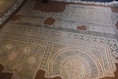 Adana Archaeological Museum Sogüzü Mosaic 0771.jpg