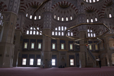 Adana Sabanci Merkez Mosque 2019 0830.jpg