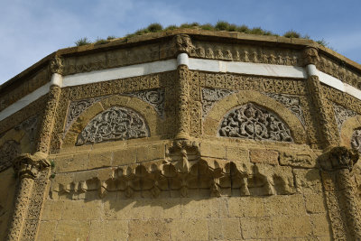 Nigde Hudavent Hatun mausoleum 1287.jpg