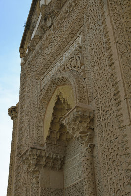 Nigde Hudavent Hatun mausoleum 1290.jpg