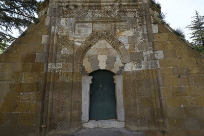 Nigde Gundogdu mausoleum 1274.jpg