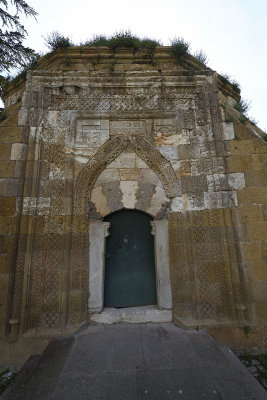 Nigde Gundogdu mausoleum 1275.jpg