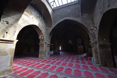 Nigde Alaadin mosque 1245.jpg