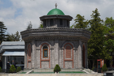 Bor Ahmet Kuddusi Hazreti mausoleum 1089.jpg