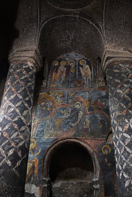 Gumusler Monastery North aisle 1116.jpg
