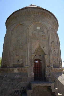 Kayseri Doner tomb 2019 1860.jpg