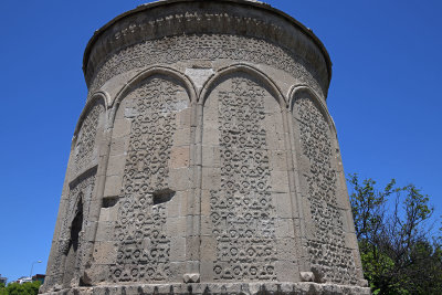 Kayseri Doner tomb 2019 1865.jpg