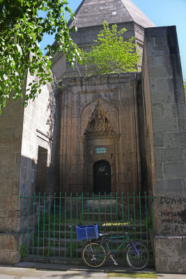 Kayseri Ali Cafer Tomb 2019 1912.jpg