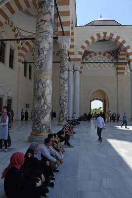 Istanbul Big Camlica Mosque june 2019 2007.jpg