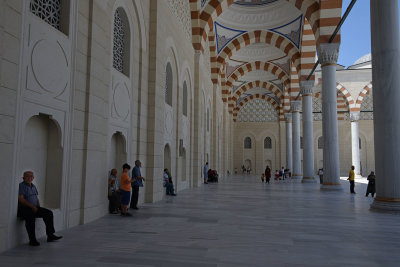 Istanbul Big Camlica Mosque june 2019 2012.jpg