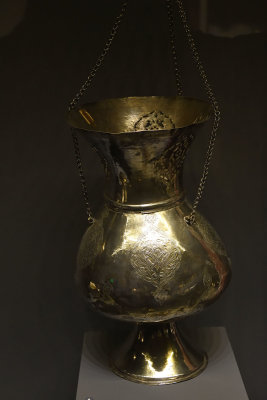 Istanbul Turkish and Islamic arts museum Hanging oil lamp Ottoman early 17th C june 2019 2291.jpg