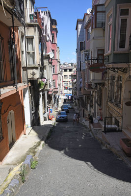 Istanbul Tarlabashi area june 2019 2597.jpg