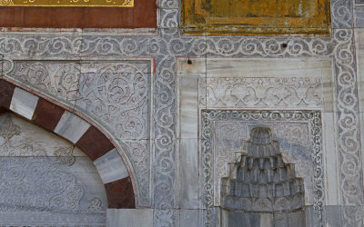 Istanbul Sultan Ahmet III Fountain june 2019 2419.jpg