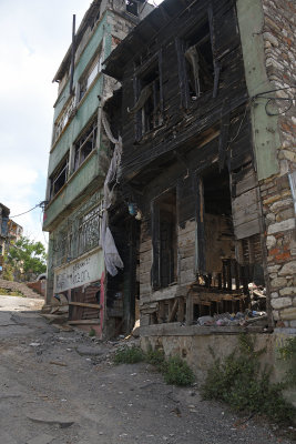 Istanbul near Suleyman Mosque june 2019 2730.jpg