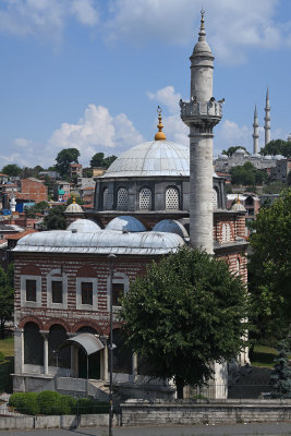 Istanbul Shebsafa Hatun Camii june 2019 2740.jpg