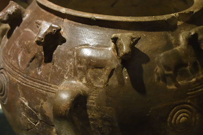 Ankara Anatolian Civilizations Relief vase Terracotta june 2019 3349.jpg