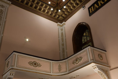 Ankara Republic Museum Parliament hall june 2019 3927.jpg