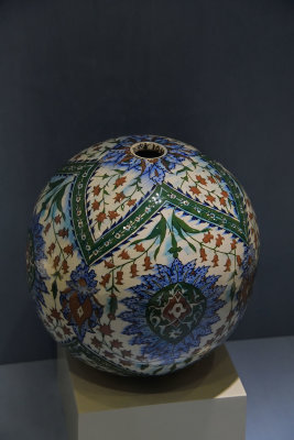 Ankara Ethnography museum Kutahya ceramic june 2019 3543.jpg