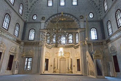 Istanbul Nusretiye Mosque june 2019 4120.jpg