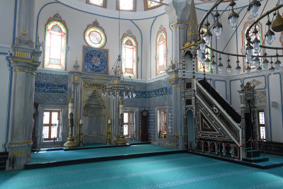 Istanbul Beylerbeyi Mosque oct 2019 6771.jpg