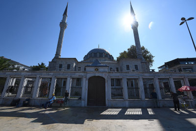 Istanbul Beylerbeyi Mosque oct 2019 6785.jpg