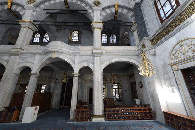 Istanbul Nusretiye mosque oct 2019 6654.jpg