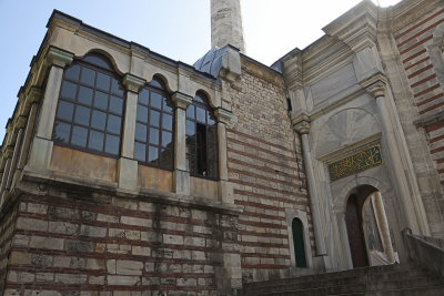 Istanbul Laleli mosque oct 2019 7082.jpg