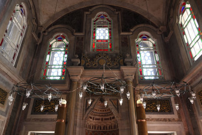Istanbul Laleli mosque oct 2019 7116.jpg