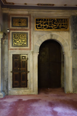 Istanbul Laleli mosque oct 2019 7141.jpg