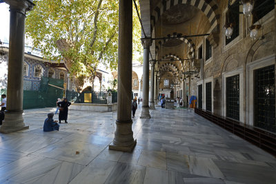 Inner courtyard of Eyüp Mosque