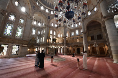Istanbul Eyup mosque oct 2019 6857.jpg