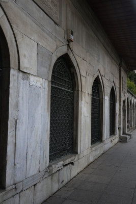 Istanbul Hekimoglu Ali Pasha Mosque oct 2019 7387.jpg